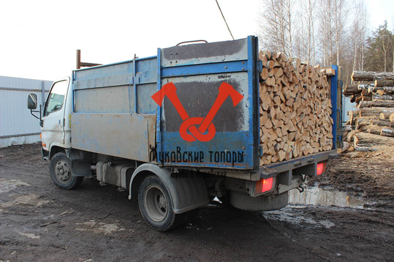dostavka_otbornykh_drov.jpg